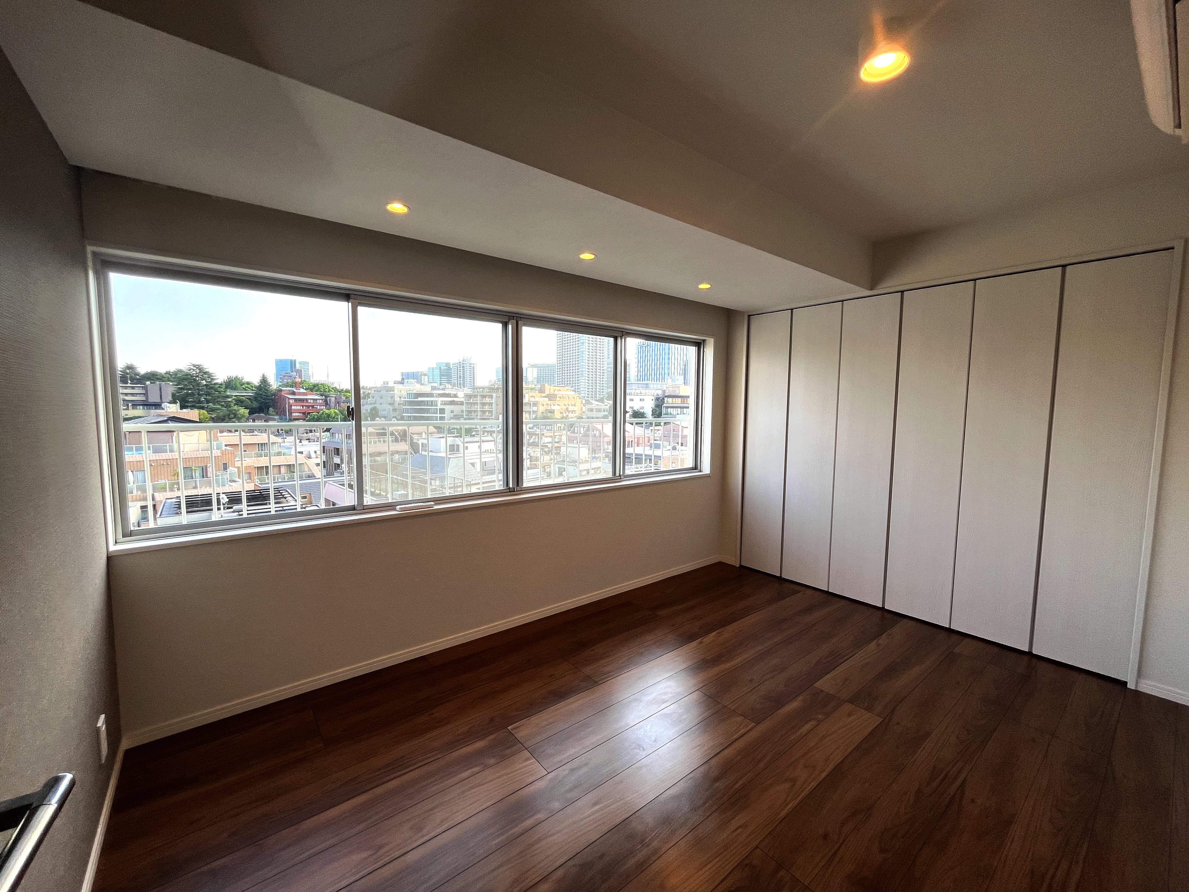 在東京，我們終於買了一間自住房子了！